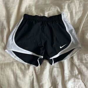 Nike dri fit athletic shorts - size small - in very good condition